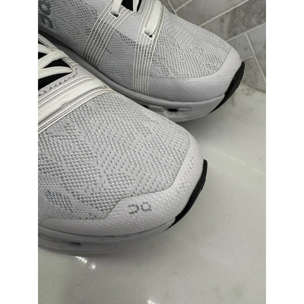 On Cloud Cloudgo Running Shoes Womens 10 Grey White Athletic Lace Up Sneakers